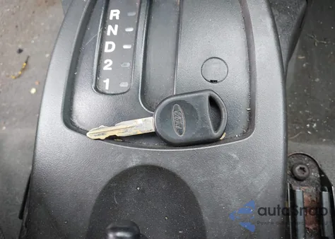 2007 Ford Focus S/Se/Ses from USA, damaged, VIN 1FAFP34N97W222417